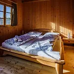 Zoeldfenyo Nyaralo, Tannengruen Hébergement de vacances Balatonkeresztúr
