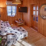 Zoeldfenyo Nyaralo, Tannengruen
