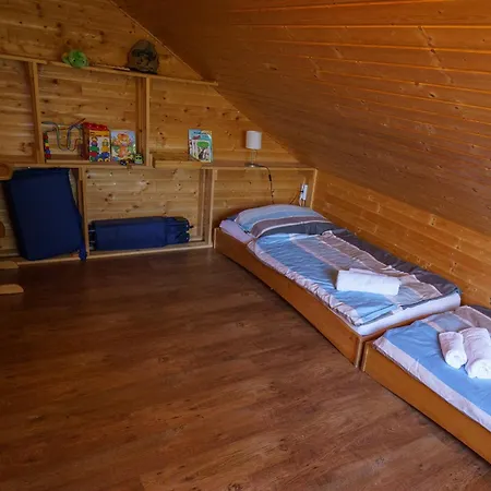 Zoeldfenyo Nyaralo, Tannengruen Prázdninový dům *