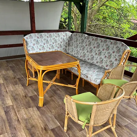 Holiday home Zoeldfenyo Nyaralo, Tannengruen