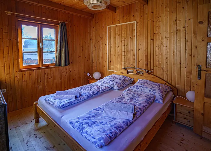 Prázdninový dům Zoeldfenyo Nyaralo, Tannengruen Balatonkeresztúr